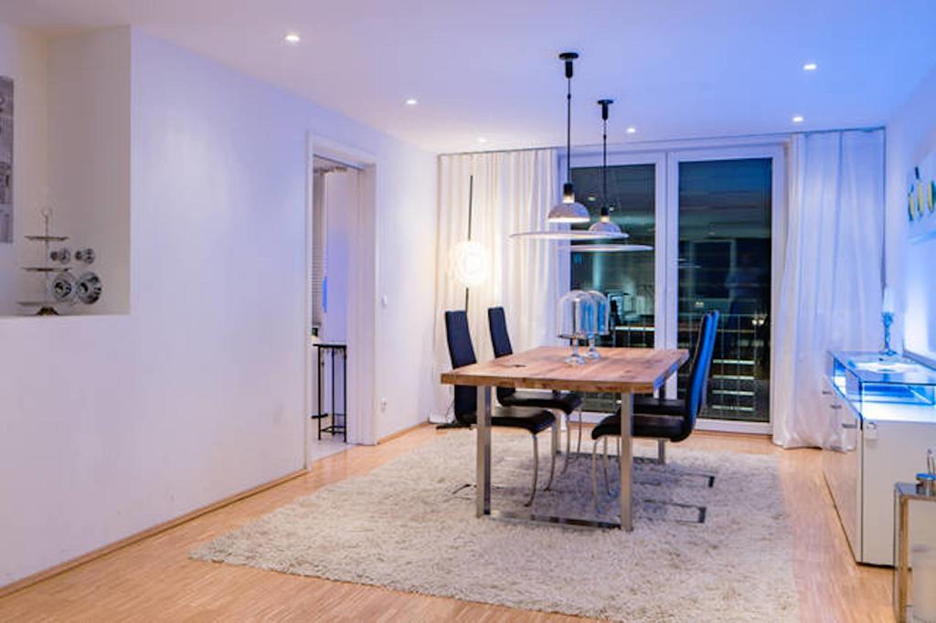 מיינץ The Apartment Downtown מראה חיצוני תמונה